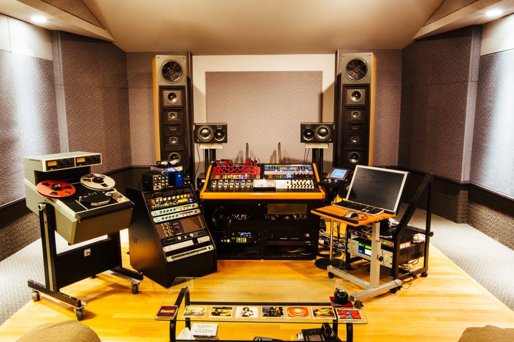 mixagem e masterização, masterização, plugin de masterização, masterização online