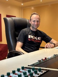 Mixagem profissional, compressor, plugins